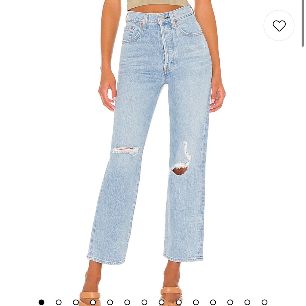 X REVOLVE Levi’s rib cage straight ankle Jean in Jazz Time.